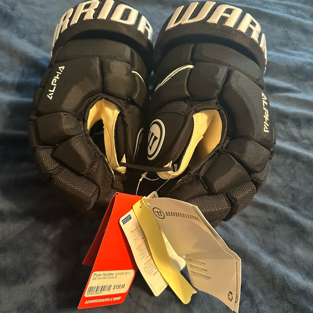 NWT Warrior Ice Hockey Gloves - Black QX Pro Senior Glove B - Size 13
